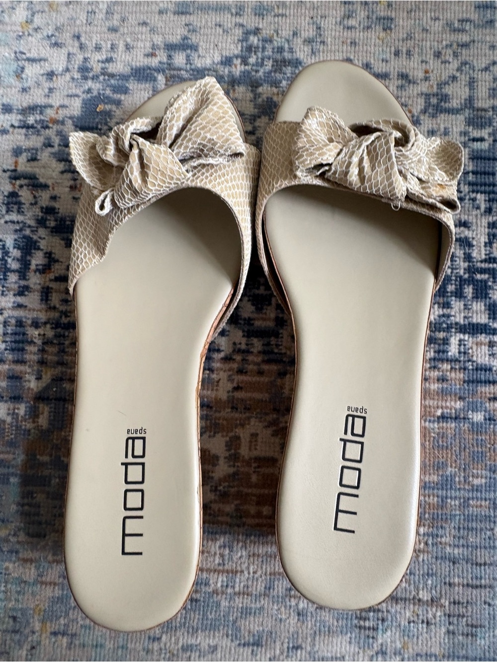Moda International Beige Bow Slide Wedges